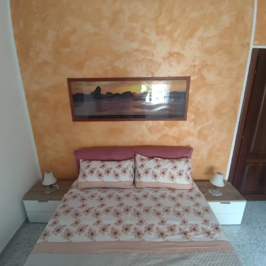 Appartamento Dream House Toti - Near Central Railway Station Renewed Bari Italia